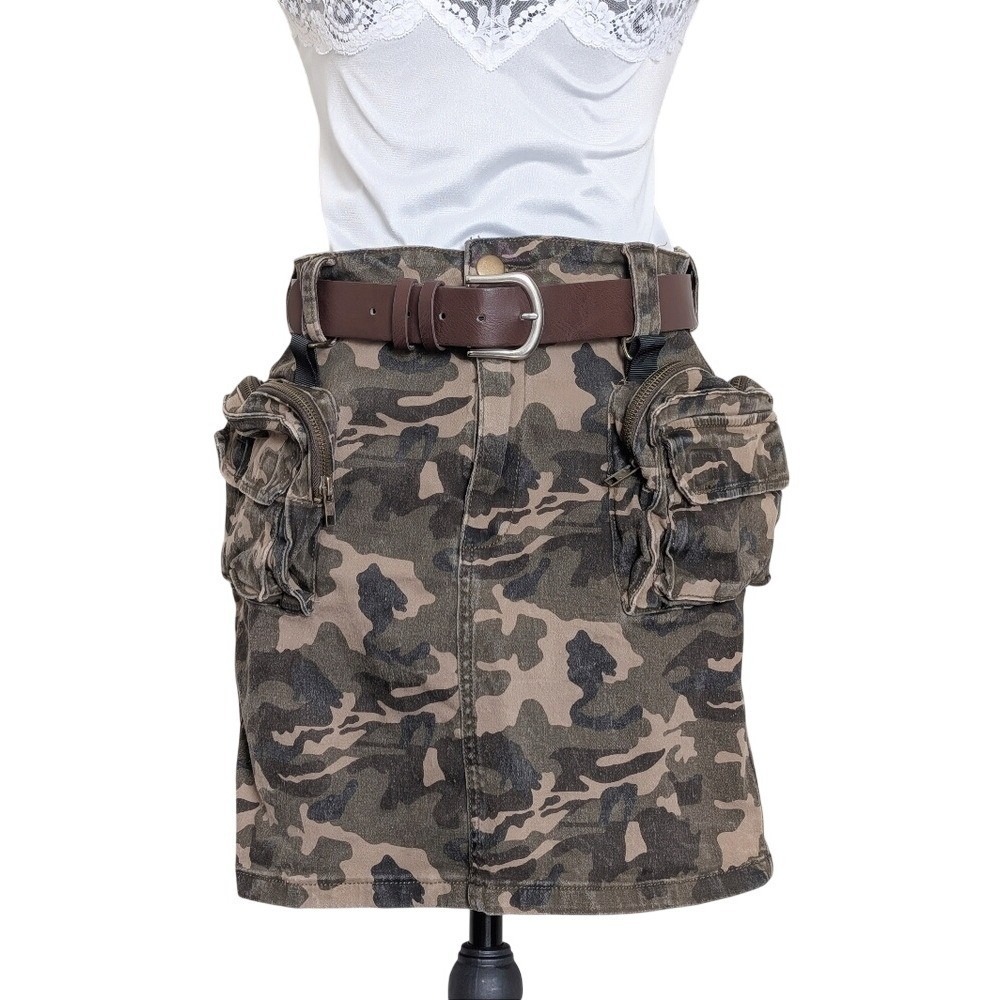 00s Y2K 90s Grunge Tom Boy Utility Belt Mini Camo Cargo Pencil Skirt